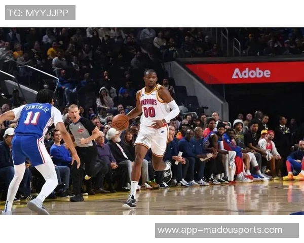 科尔在直播中表达对库明加的喜爱并期待他成为最佳状态的愿望